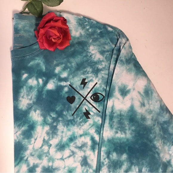 Flirtitude Active dyed long sleeve tee evil eye Sz Lg. Blue-green teal white EUC - Picture 5 of 9